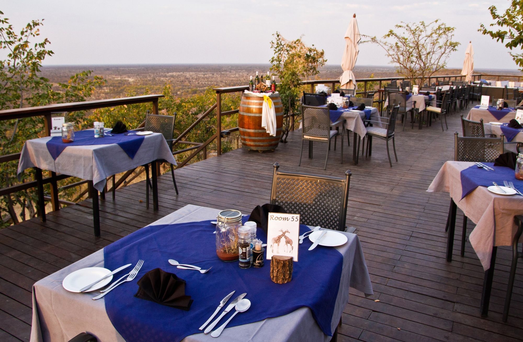 Gondwana Etosha Safari Lodge โอเคาเควโย ภายนอก รูปภาพ